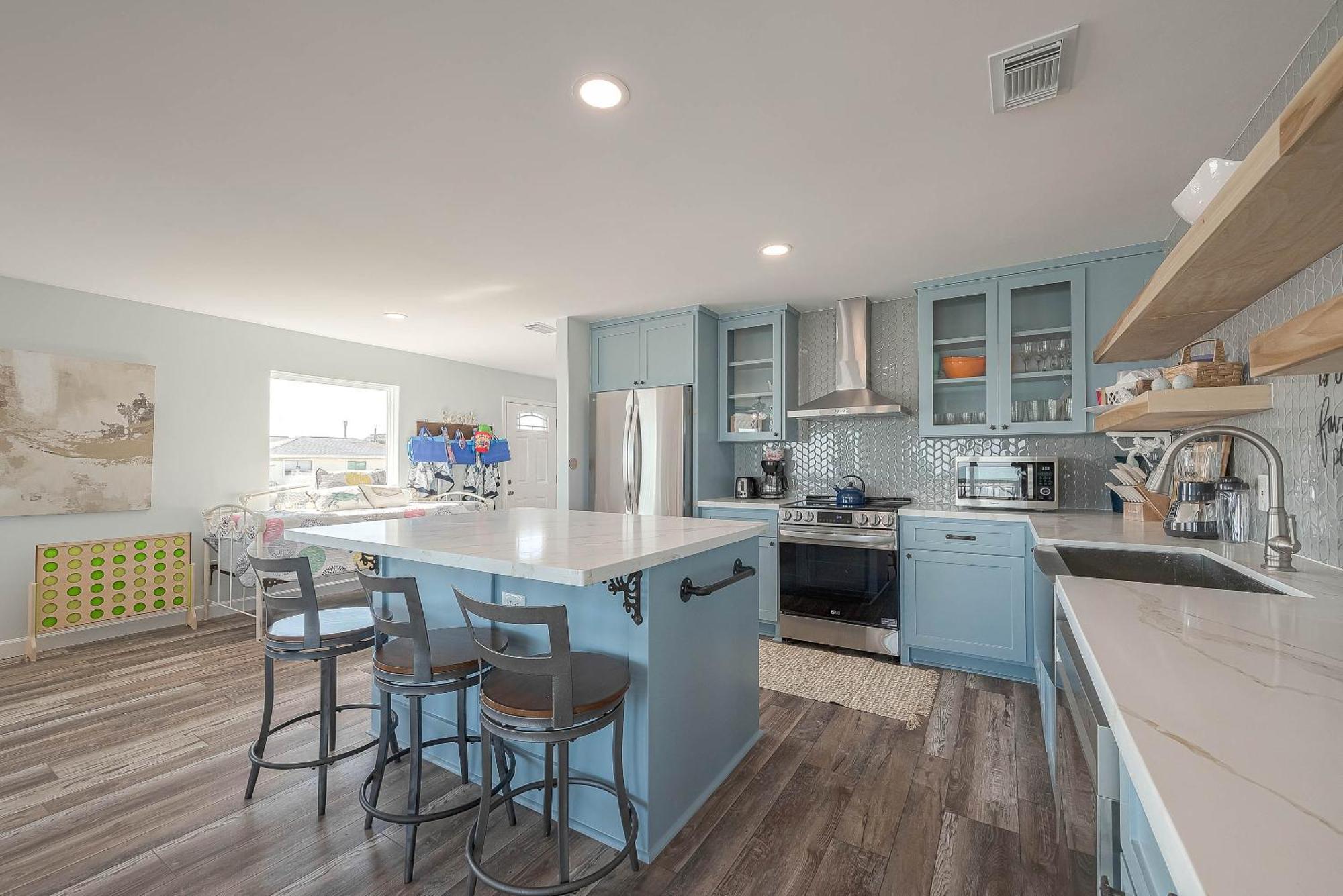 Surfside Beachfront Dream *
