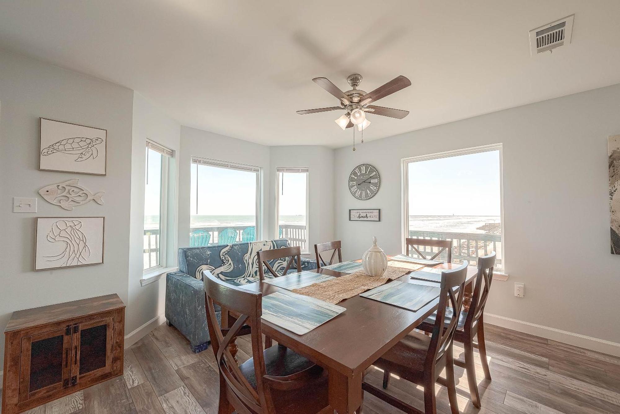 Surfside Beachfront Dream * Surfside Beach